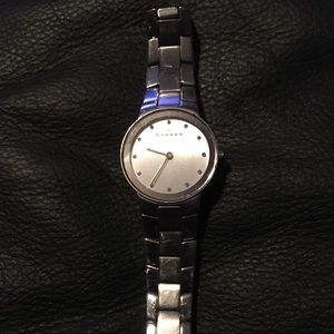 Skagen ladies watch Swarovski crystals on face